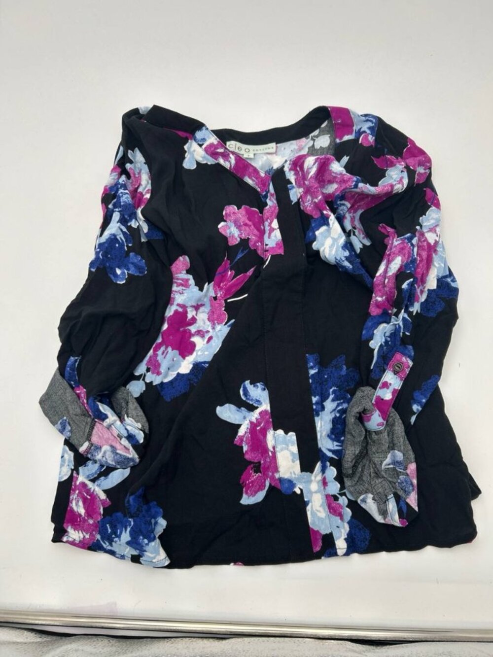 Cleo Petites Floral Roll-Tab Blouse Size 6P